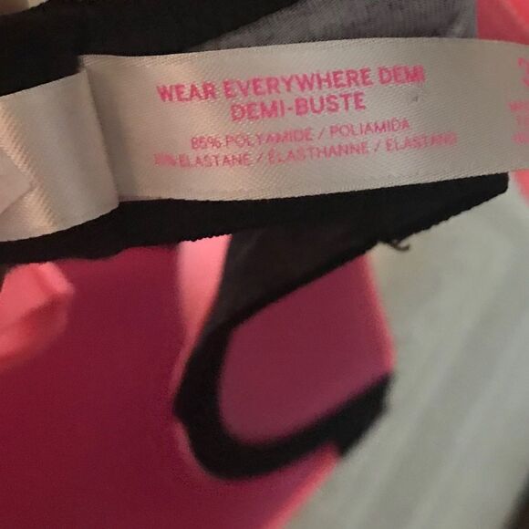 PINK by Victoria’s Secret Wear Everywhere Demi Bra - Picture 10 of 10